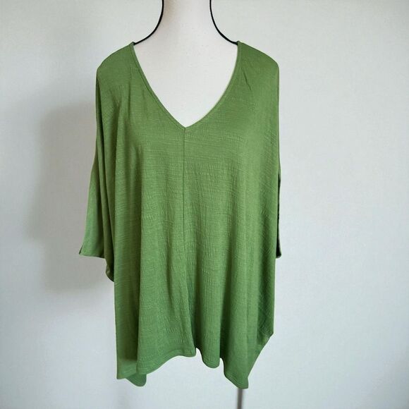Laurie Felt Oversized Knit Top with V-Neck Size M/L - Picture 2 of 9